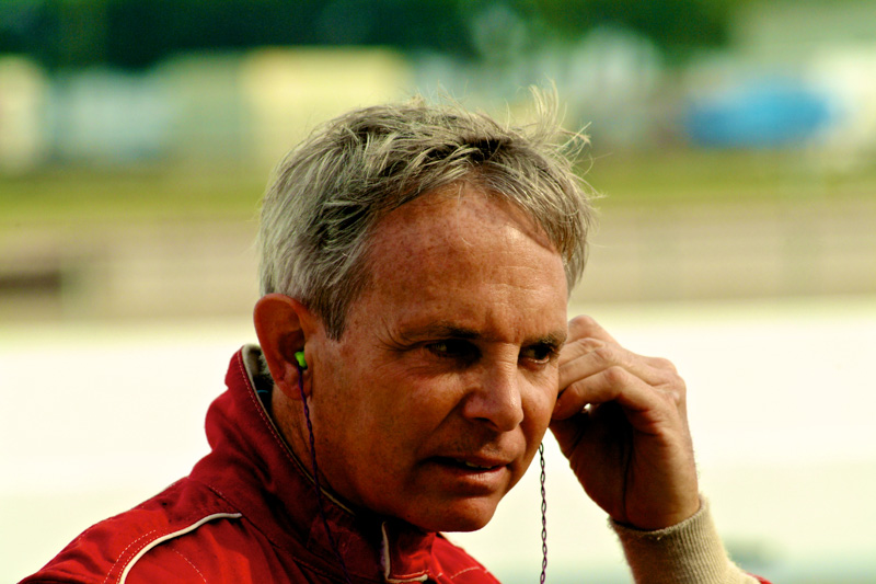 2003-02-SEBRING-PopEarplugs_Aperture_preview.jpg