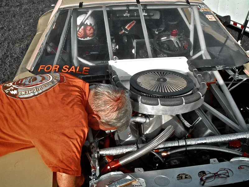 2004-10-SebringRace_33_Aperture_preview.jpg