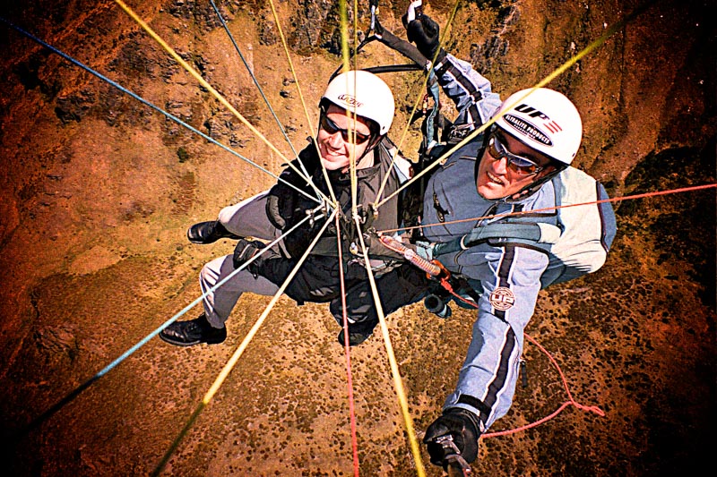 2003-11-LOTR-New Zealand-Paragliding03_Aperture_preview.jpg