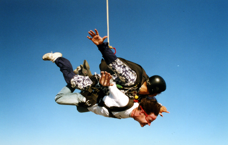 2001-07_Skydiving_11.jpg