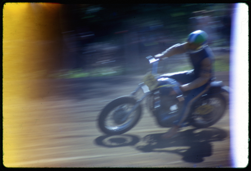 1971-09_MotoRace13_Aperture_preview.jpg