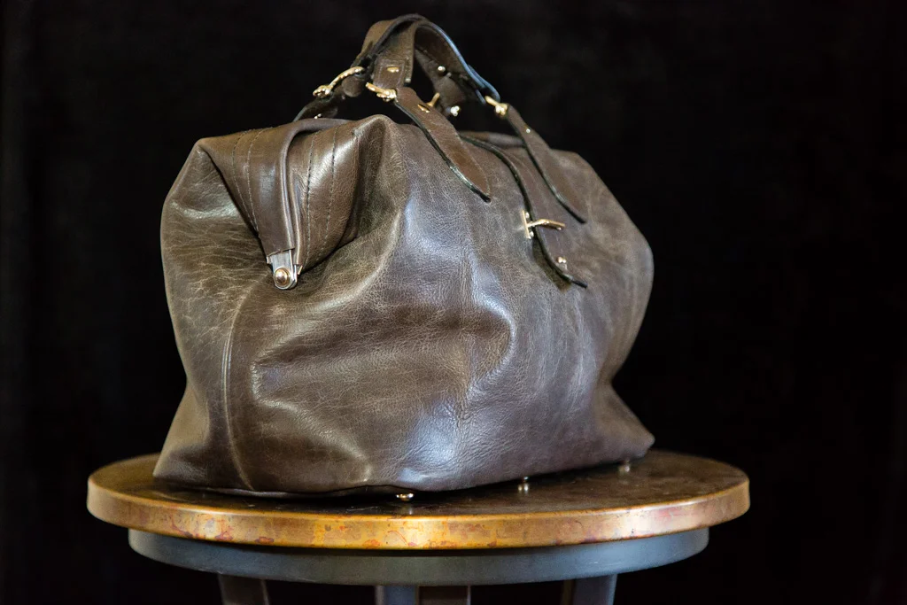 Doctor's Bag (side view)