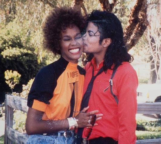  A kiss from MJ to Whitney Houston. 