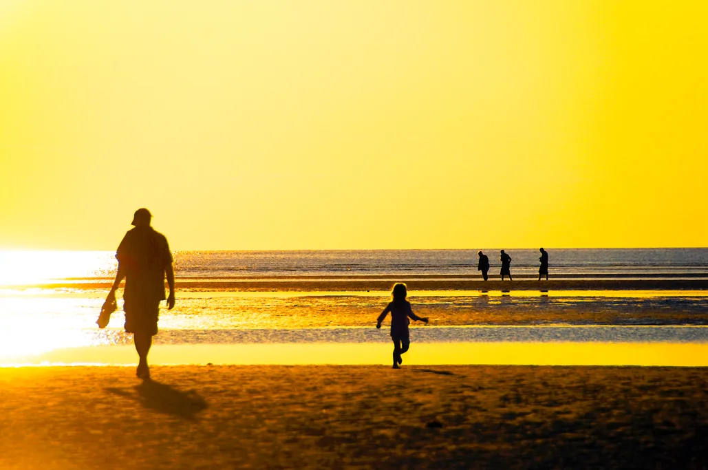 Father, Child, Three Wise Men