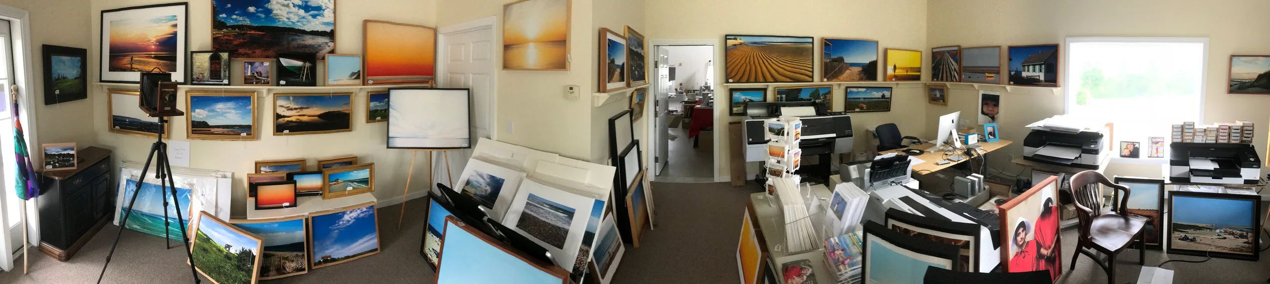 Robert_Manz_Studio_panorama_small.jpg