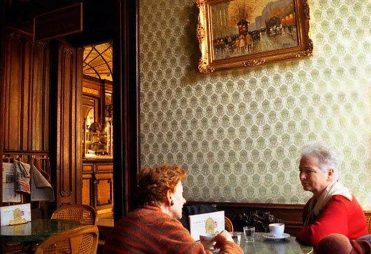 Gerbeaud - Two Ladies at Coffee