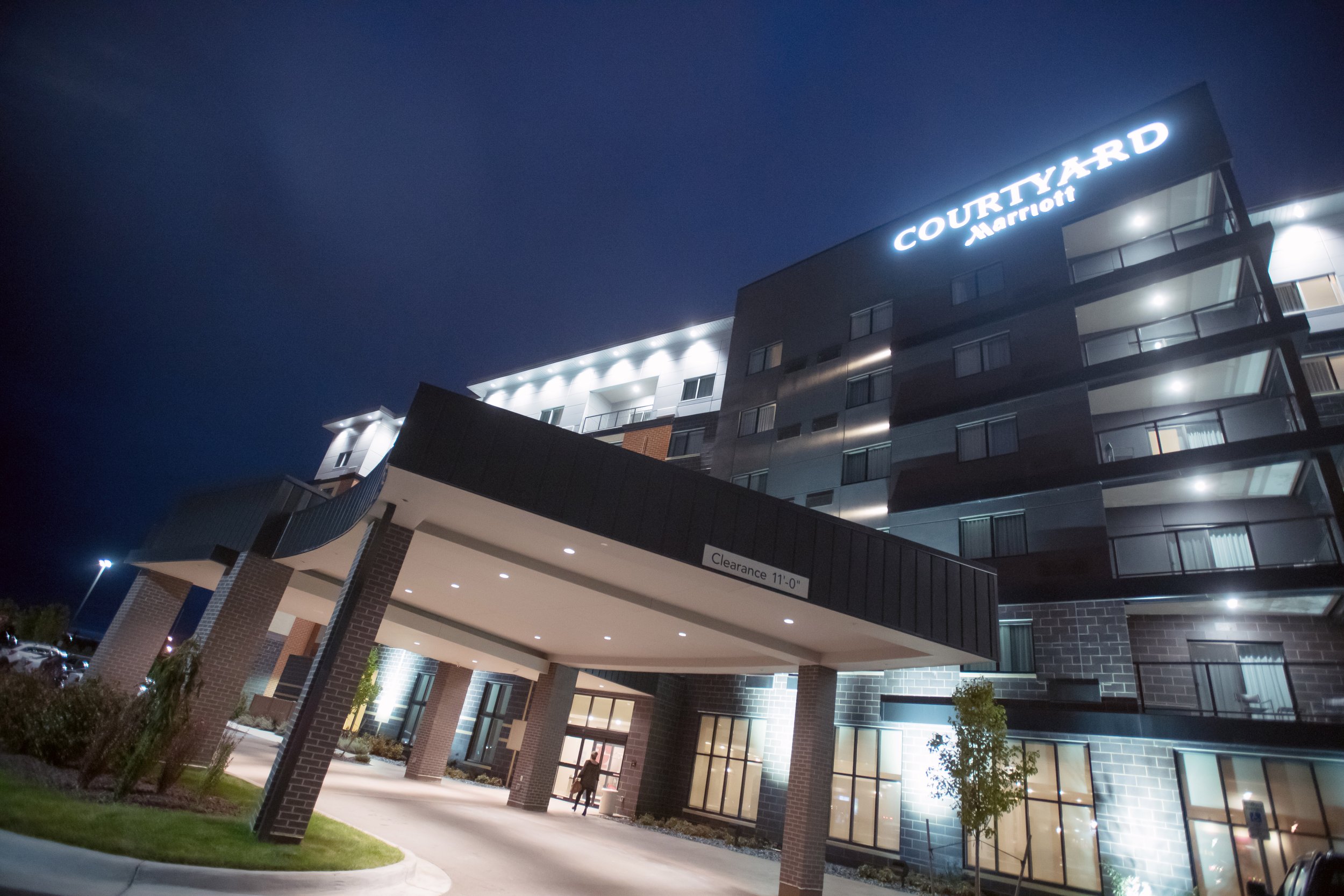 13.030 - Courtyard Marriott Night Image.jpg