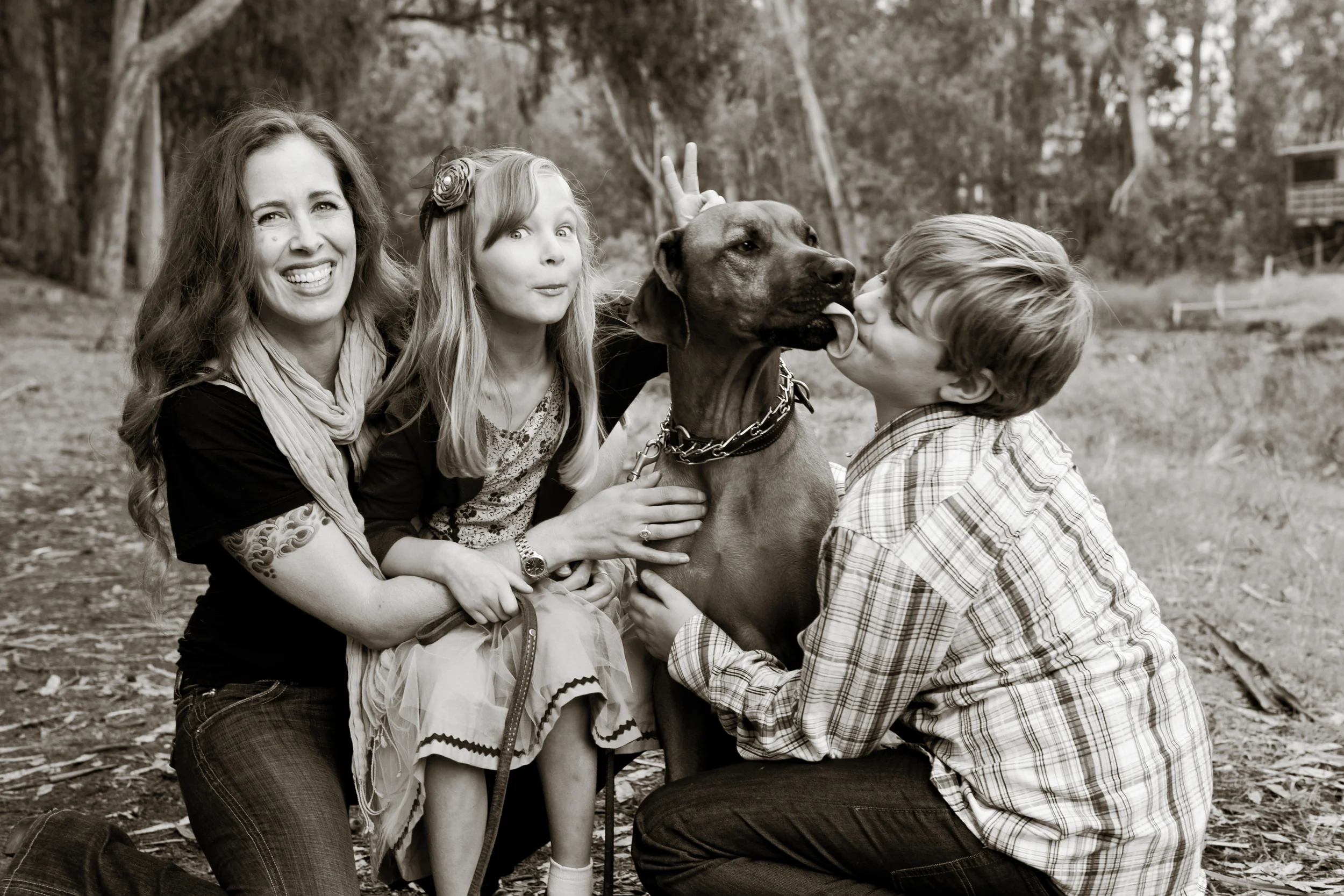 2012FAMILLE012bw copy.jpg