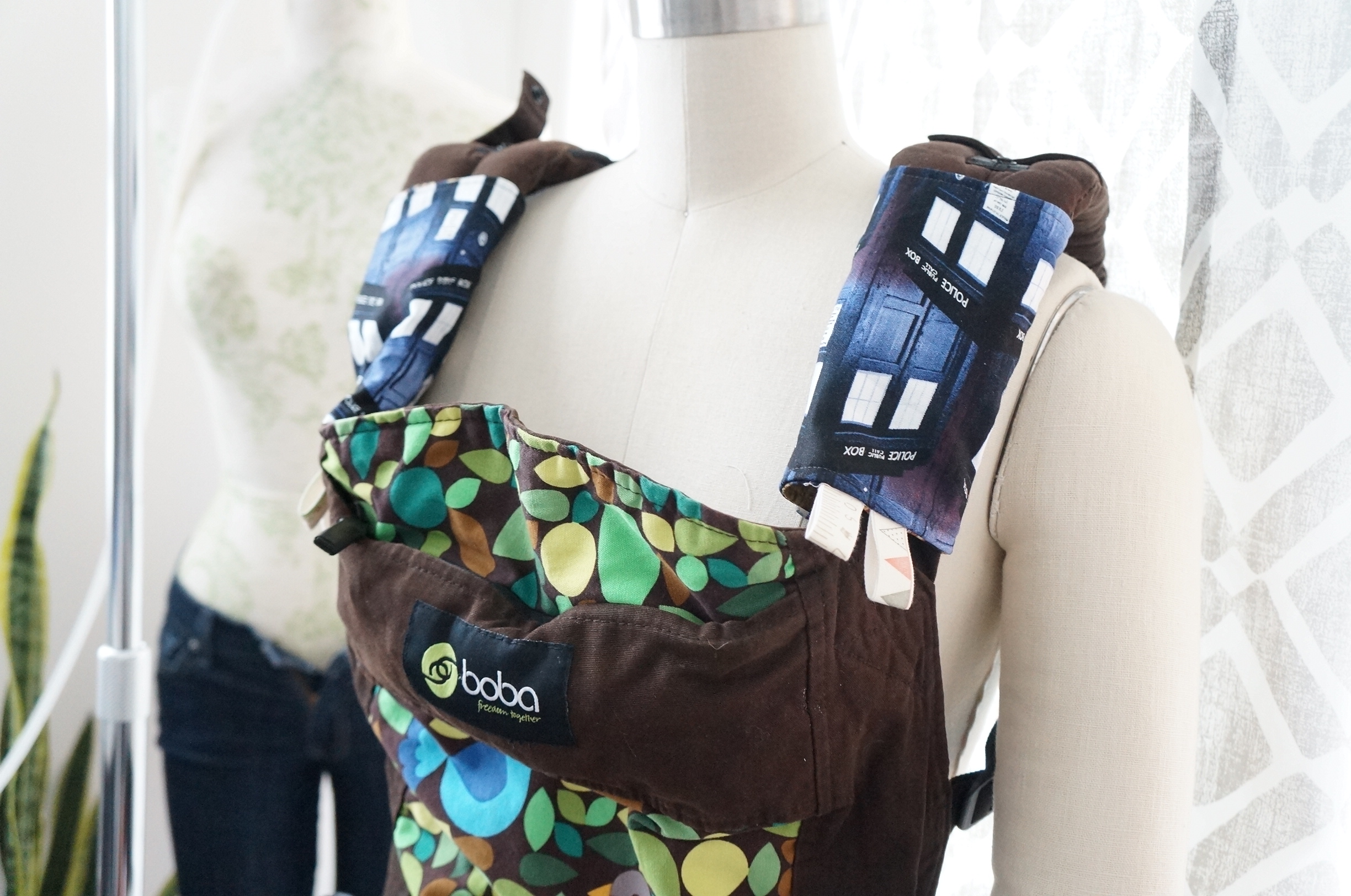 Sewing DIY suck pads for your baby carrier Candy Bagel