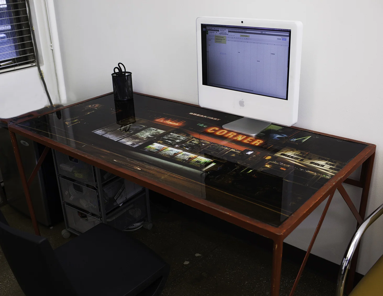 Picture Work Table