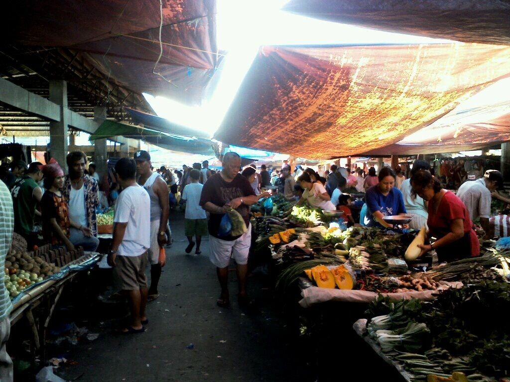 Philippines-farmer's market.jpeg