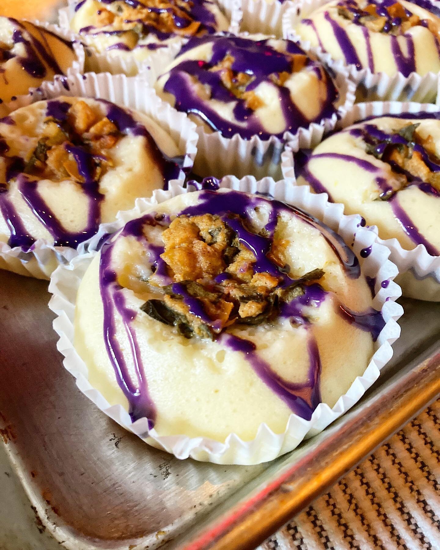 Steamed persimmon buns with ube condensed milk drizzle ♨️ Made for a potluck!