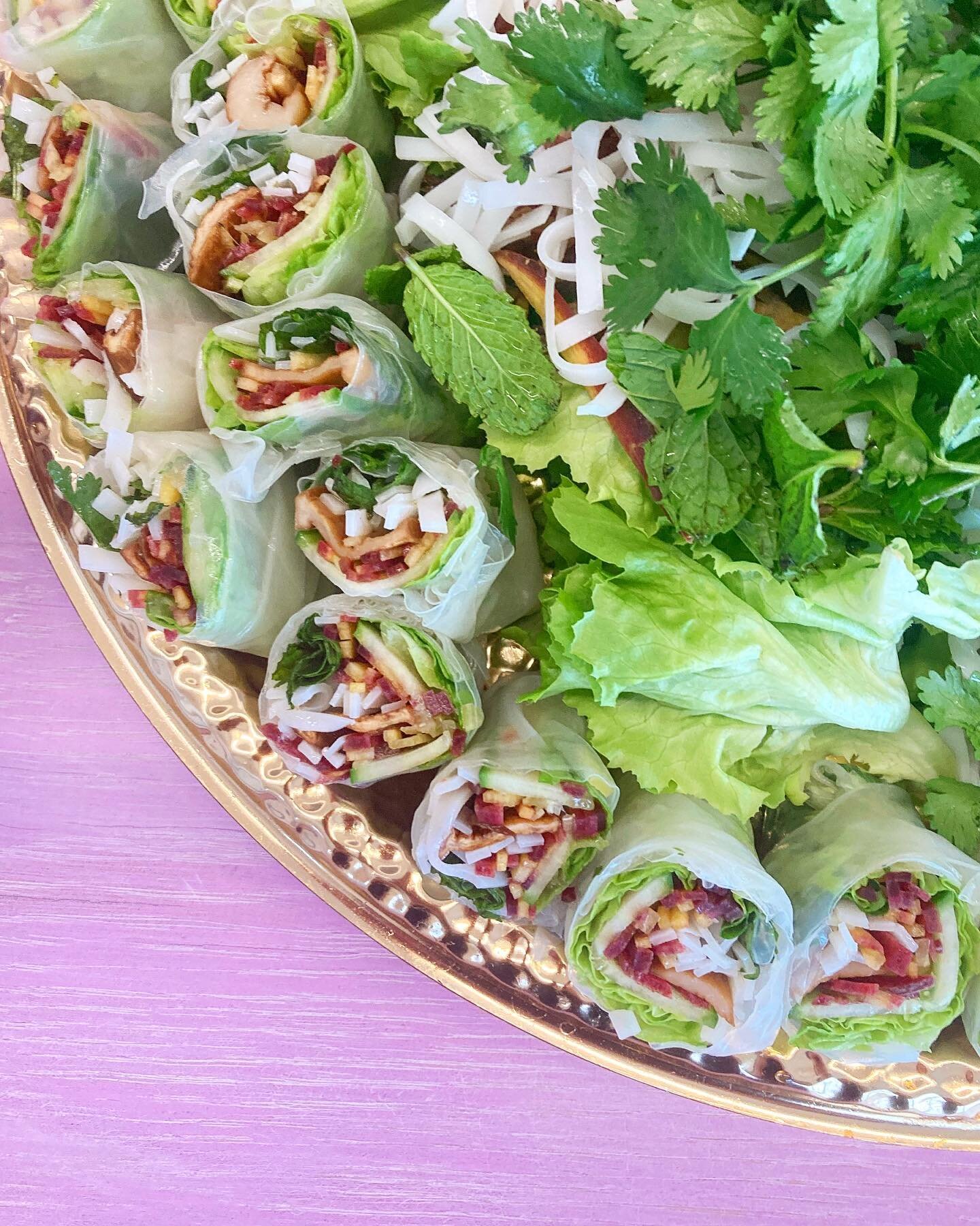 Summer rolls, nice n&rsquo; cool. Sherry vinegar trumpet mushrooms!

#tumblr #mushrooms