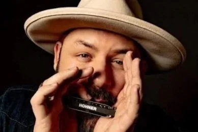 Brandon Santini - American Blues &amp; Roots Rock!