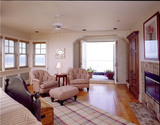 sirota bedroom copy.jpg