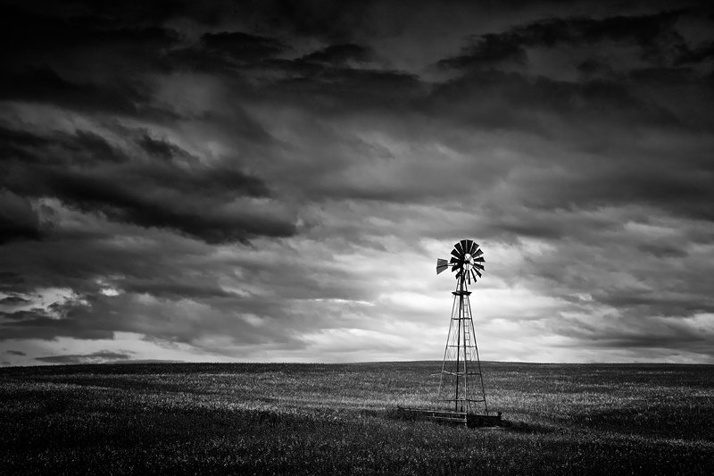 4-olivier-du-tre_majestic-windmill.jpg