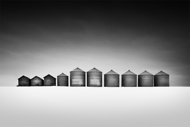 10-olivier-du-tre_silos-and-shacks.jpg