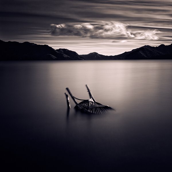 ebru-sidar_overturn.jpg