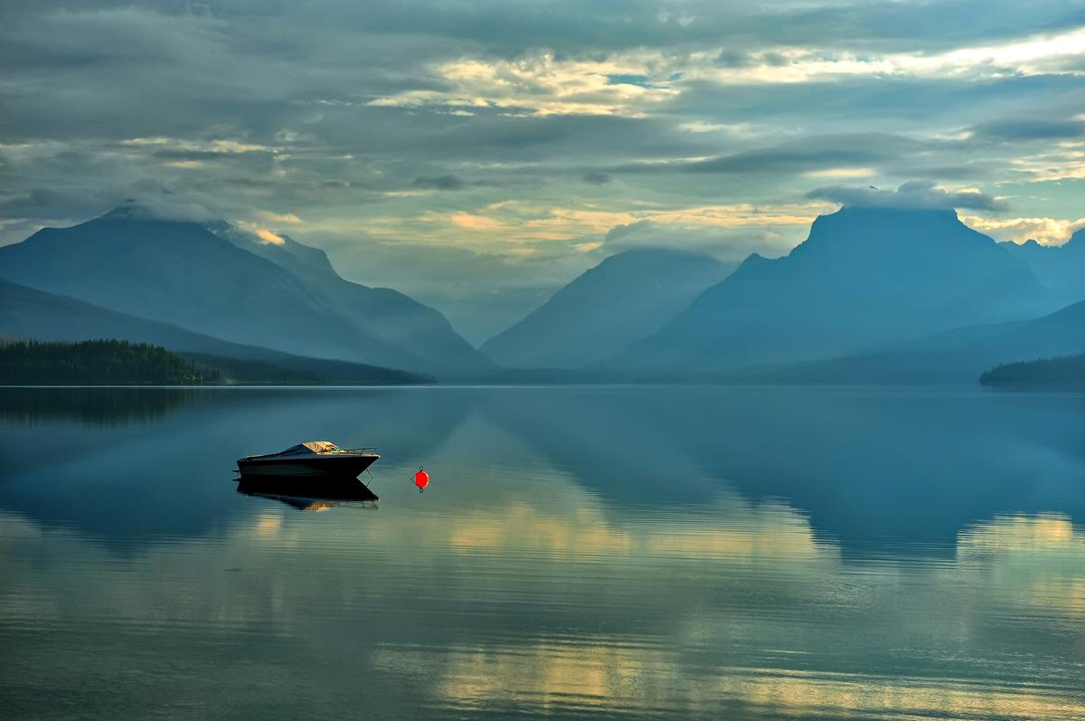 red-in-the-morning-by-jeff-clow.jpg