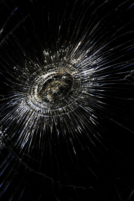 Untitled 16 , 2014, Inkjet print on metallic paper mounted on aluminum, 100 x 150 cm
