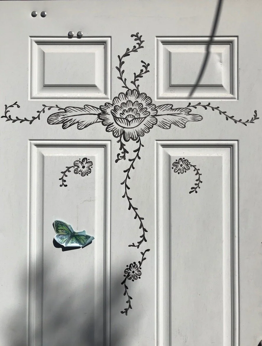 Balmy Alley - detail door painting “Cruz Florida” + paper butterfly (2017) by Patricia Rose