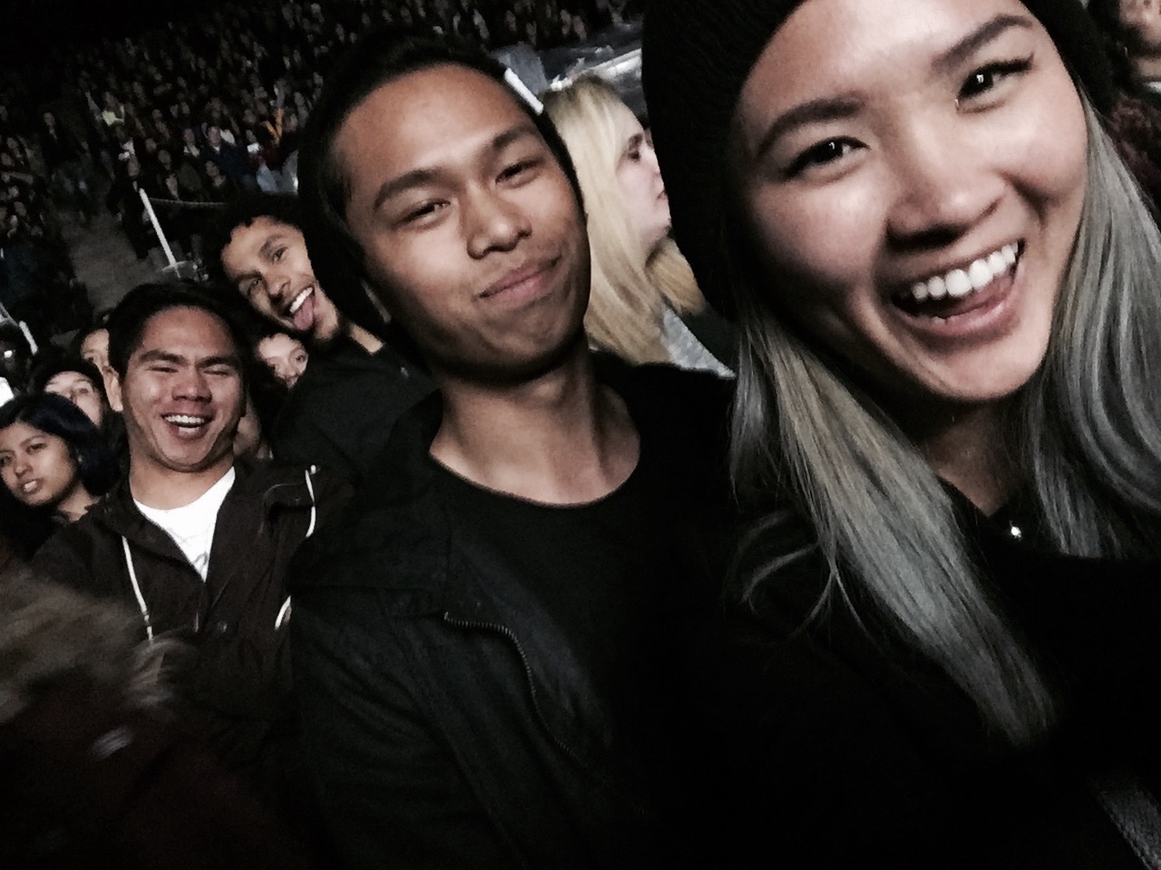Not entirely sure who the 2 guys were in the back, but HAYYYY.