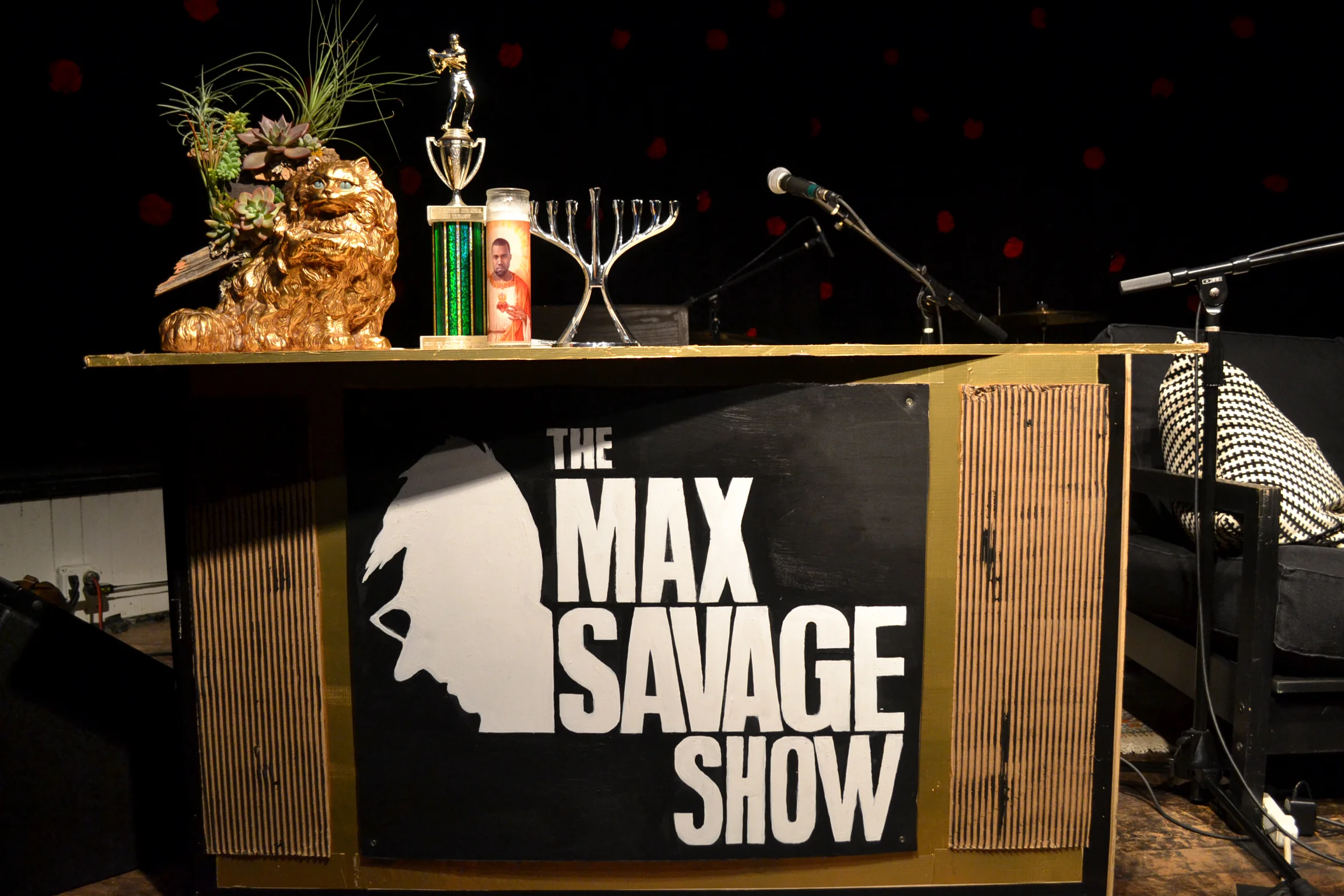 MaxSavageShowEp4-1.jpg