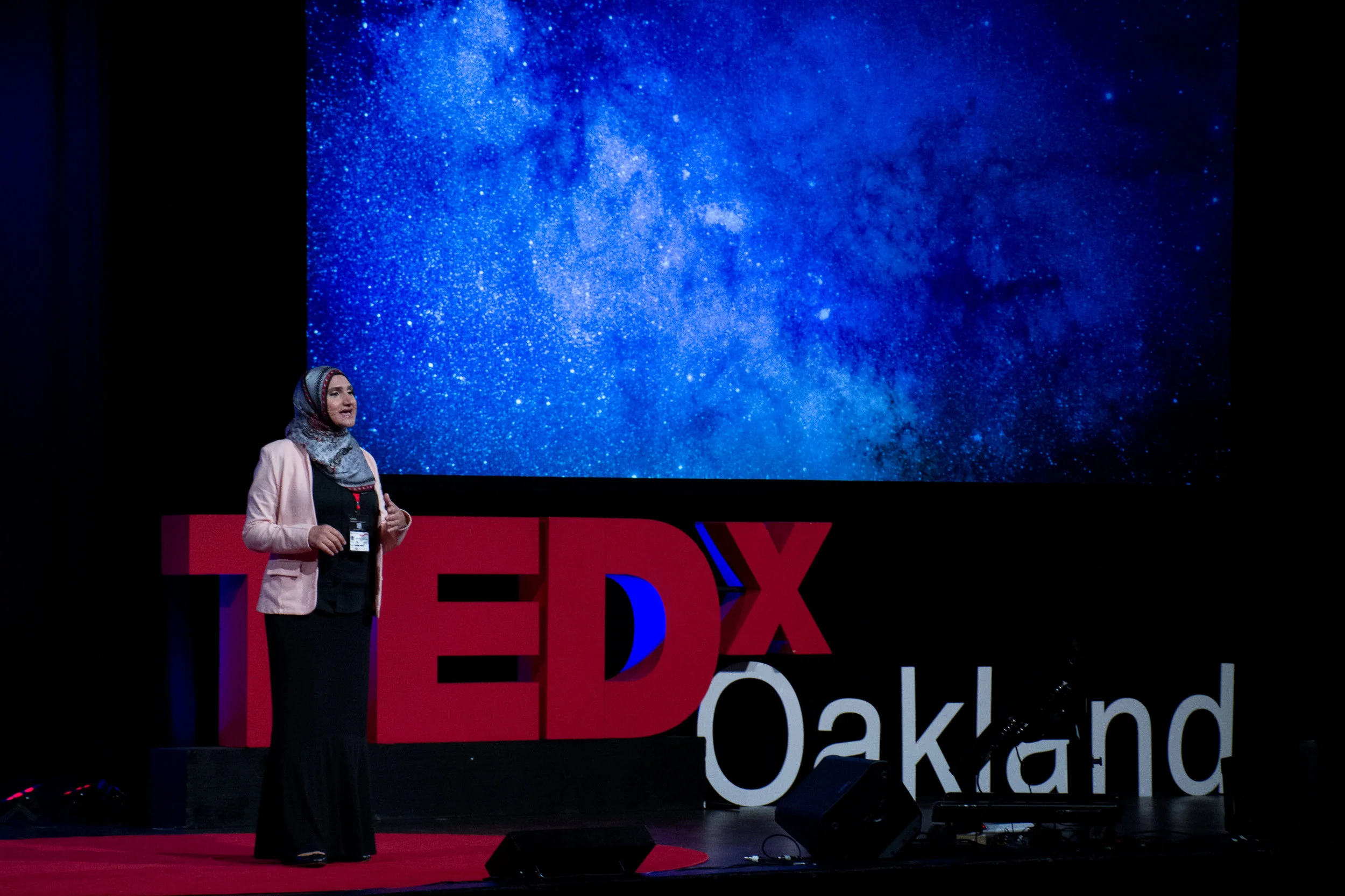 tedxoakland-2017---shot-by-jay-gash_37212097544_o.jpg