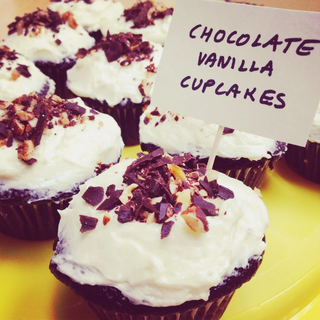 Chocolate Vanilla Cupcakes