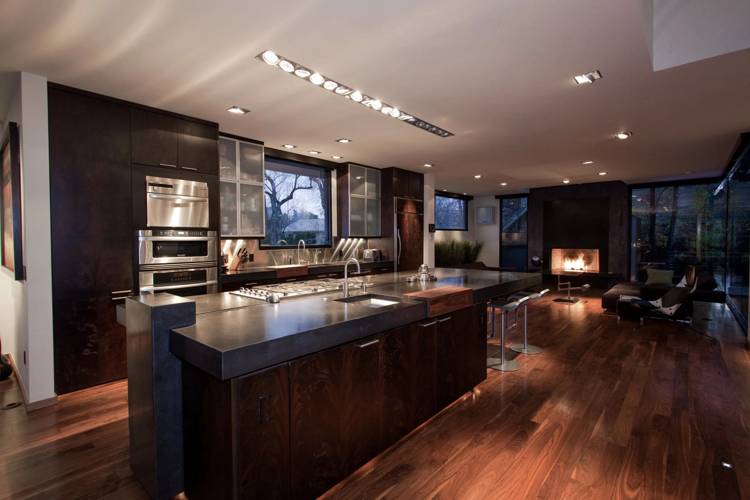 1770 E Cedar Avenue_Kitchen01.jpg