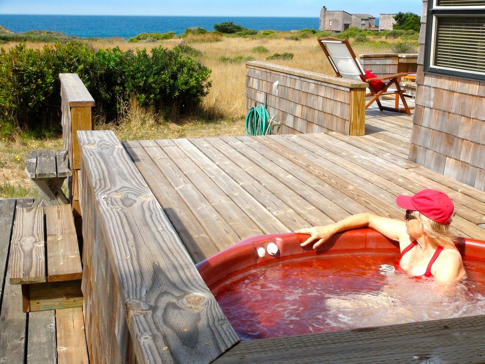 Hot tub at Casa Pacis, buit into deck next to the master bedroom.
