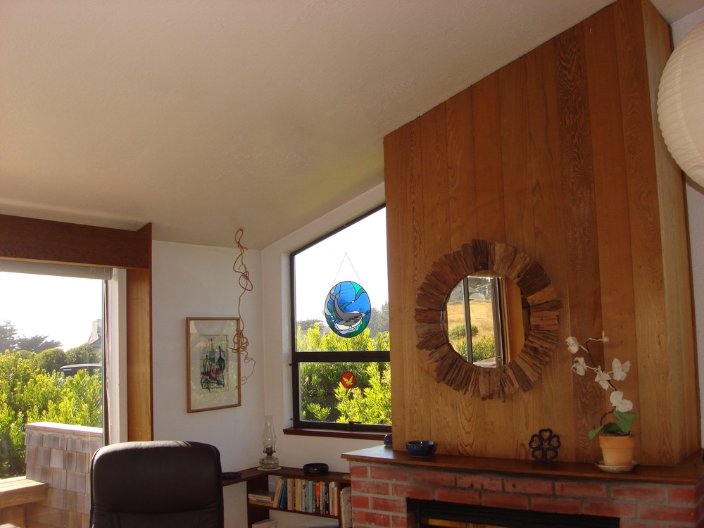 ..... or simply enjoy some of the unassuming decor we placed in Casa Pacis, you will enjoy your stay at our "House of Peace."