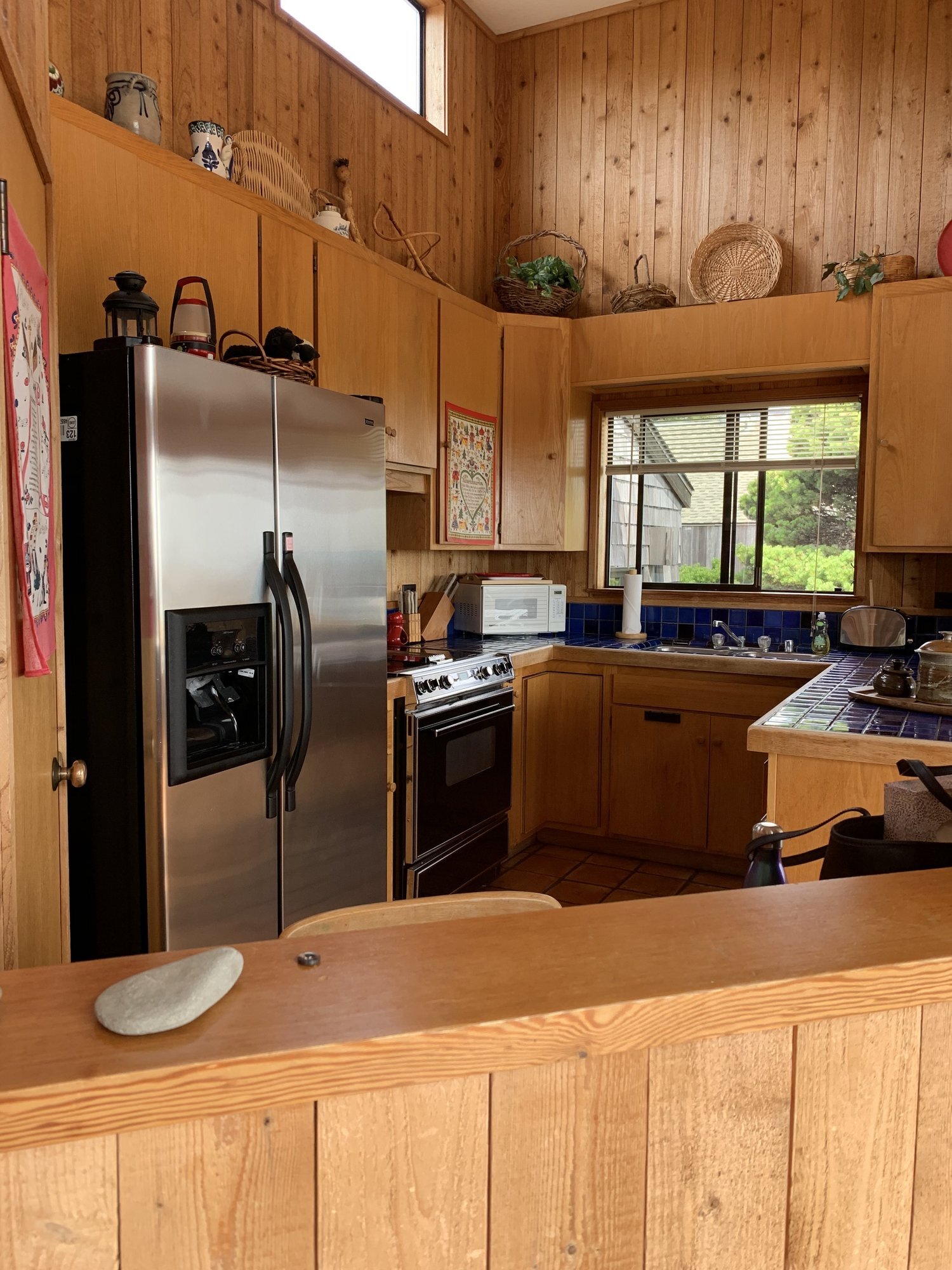 Bella Vista, Kitchen viewed from entry hall