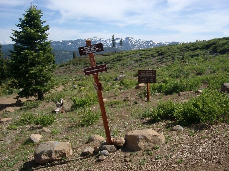 ... High Sierra trail head near Alta Vista Chalet at Tahoe Donner ...  (Copy)