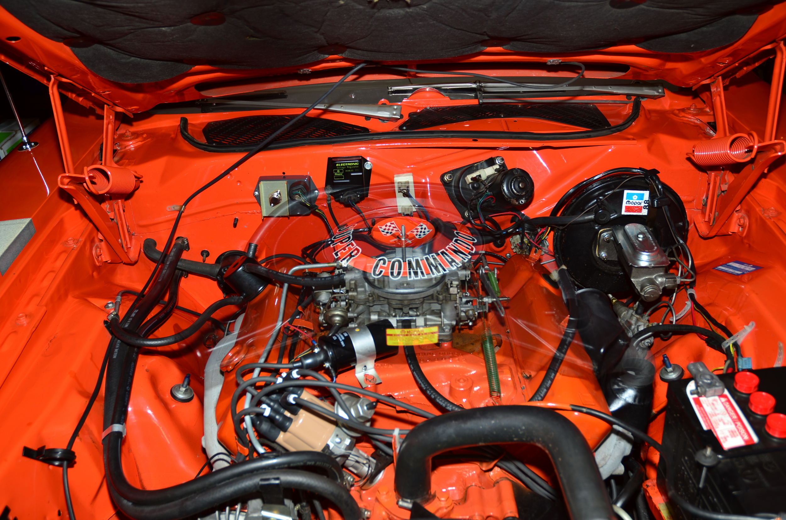 1971 Plymouth Gtx 440 engine compartment