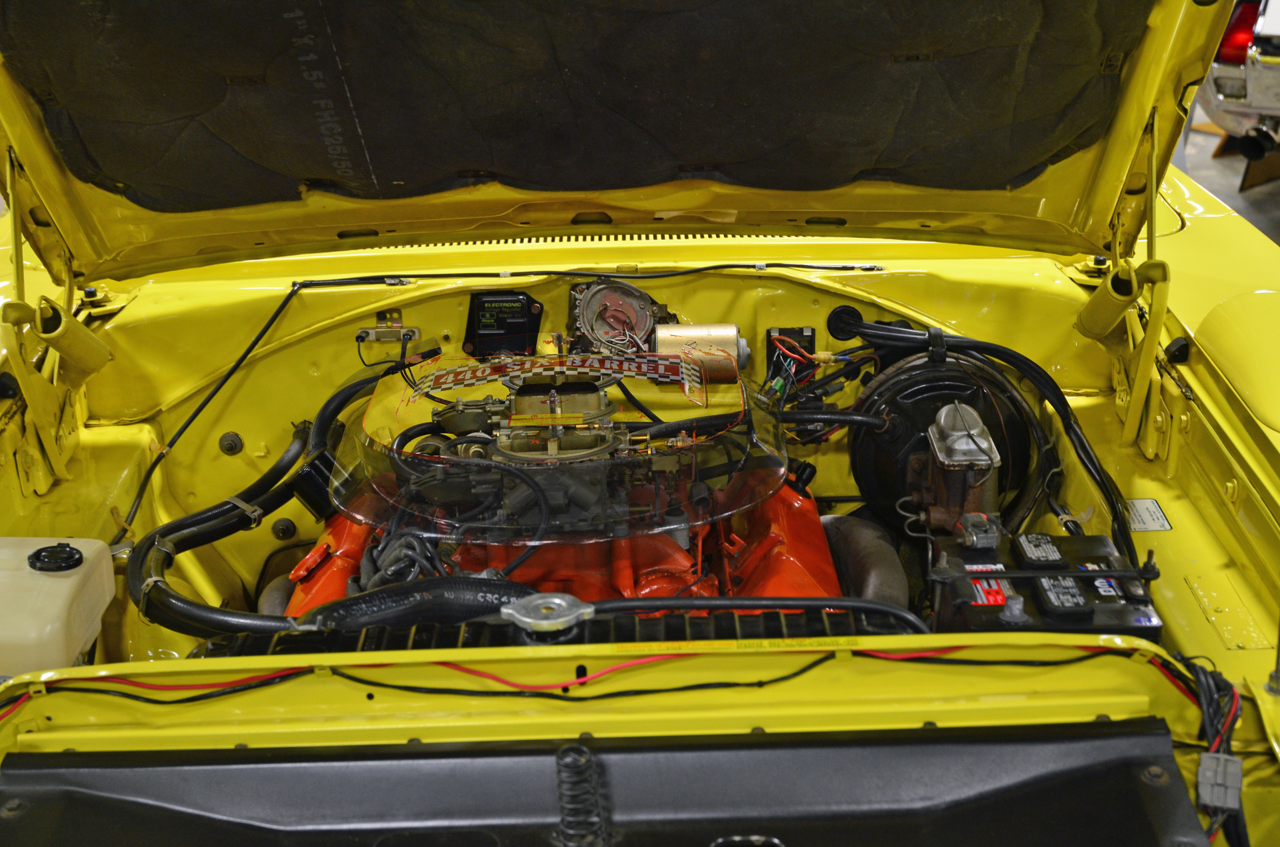 Plymouth Superbird 440 six pack engine compartment
