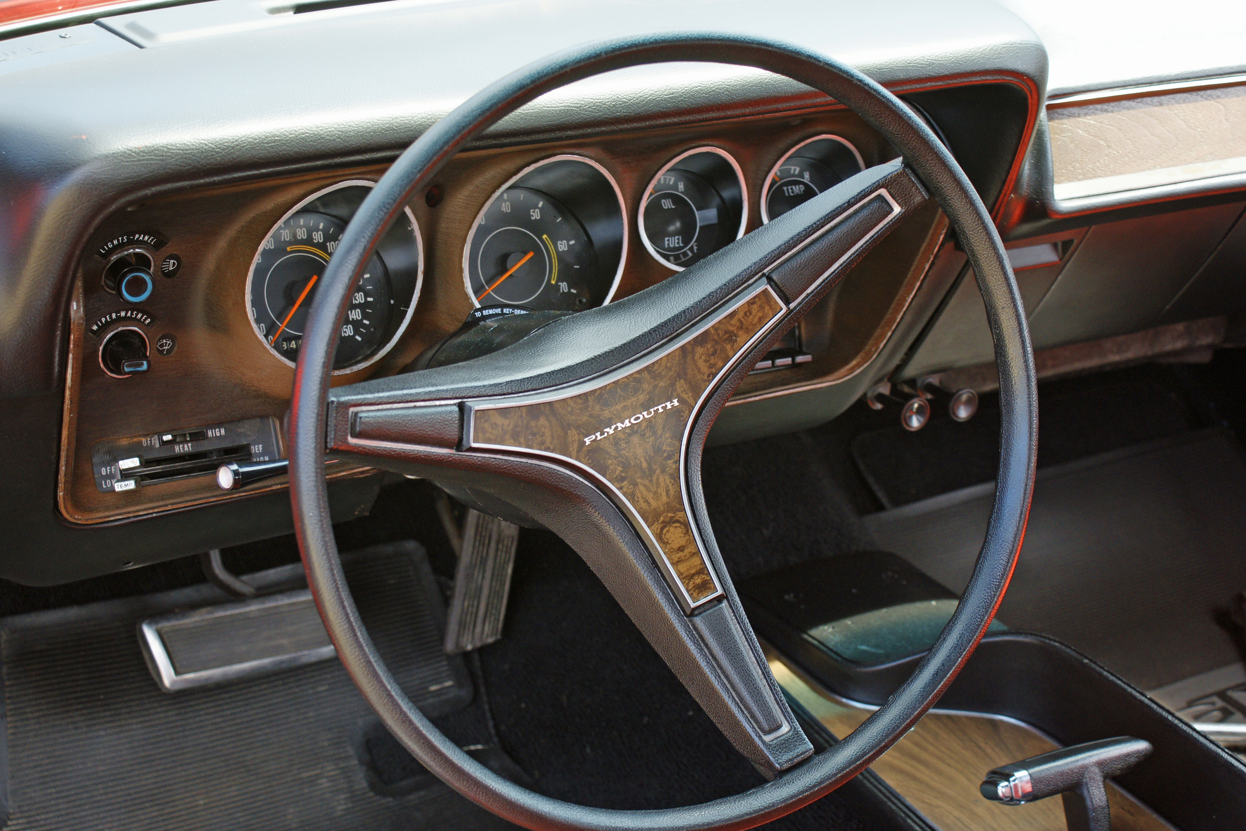 1971 Plymouth GTX interior