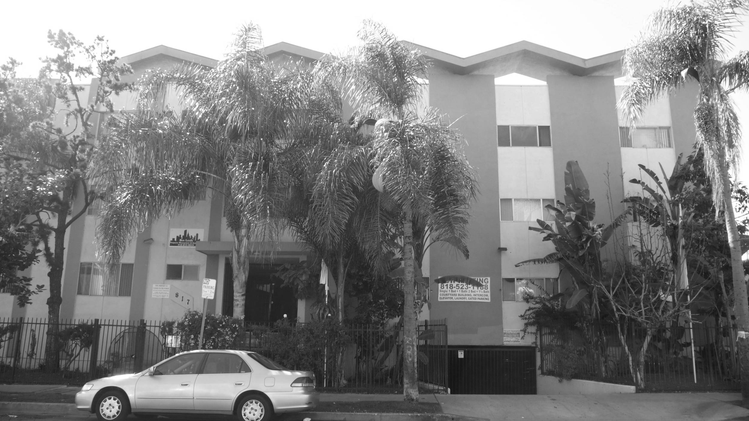 817 ST. ANDREWS PL. 1963