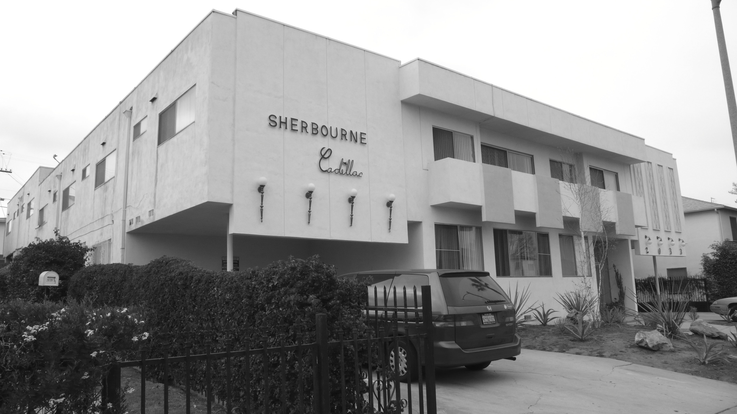 2033 SHERBOURNE DR.  1962