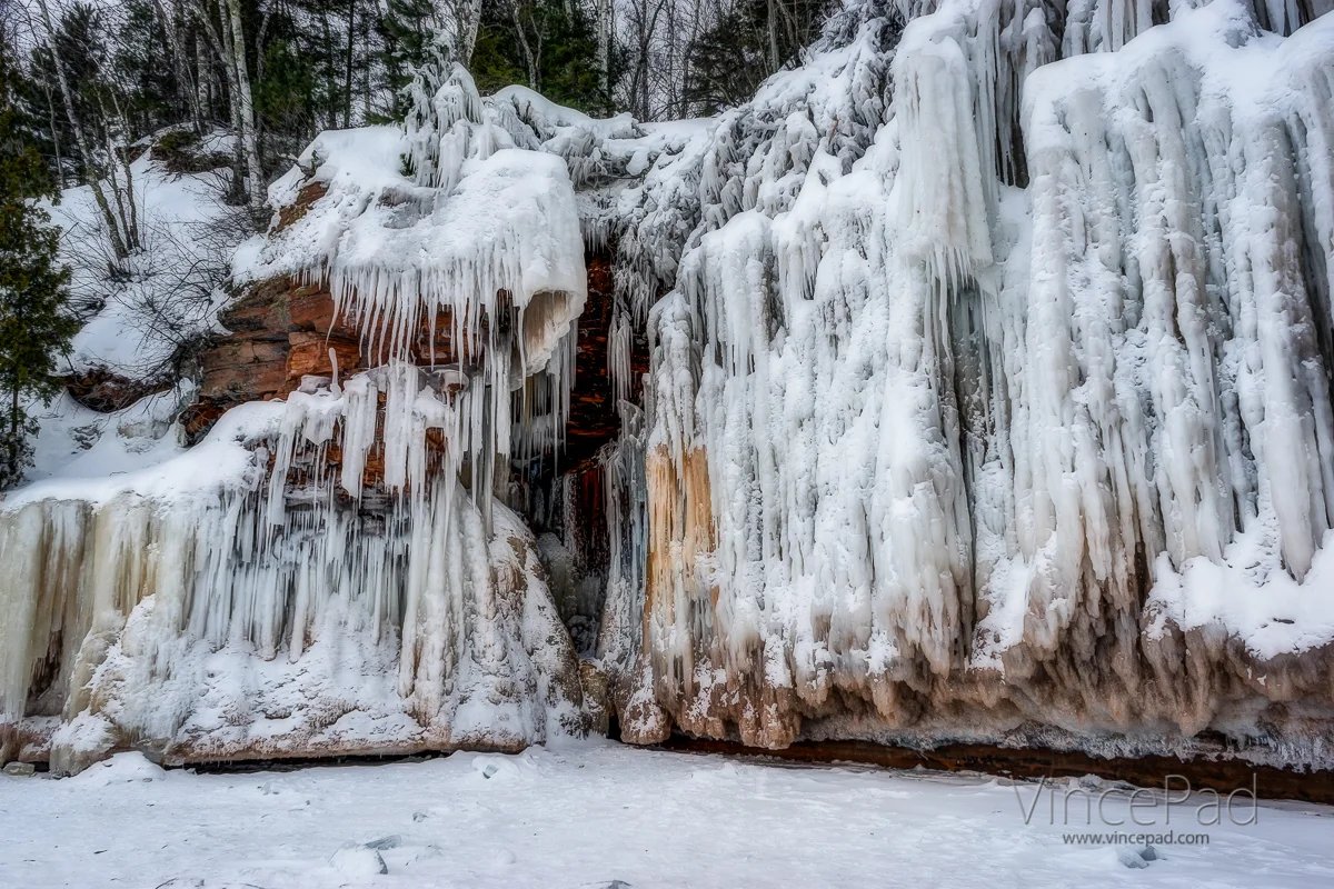 Some formations, such as the curved section near the top of this photo, were incredibly delicate looking, yet were made of literally tons of frozen water.