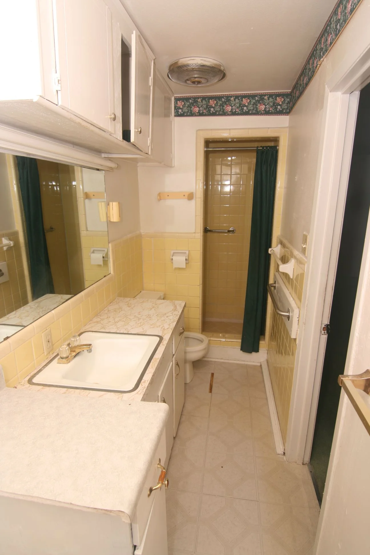 Before MasterBath Looking to Shower.jpg