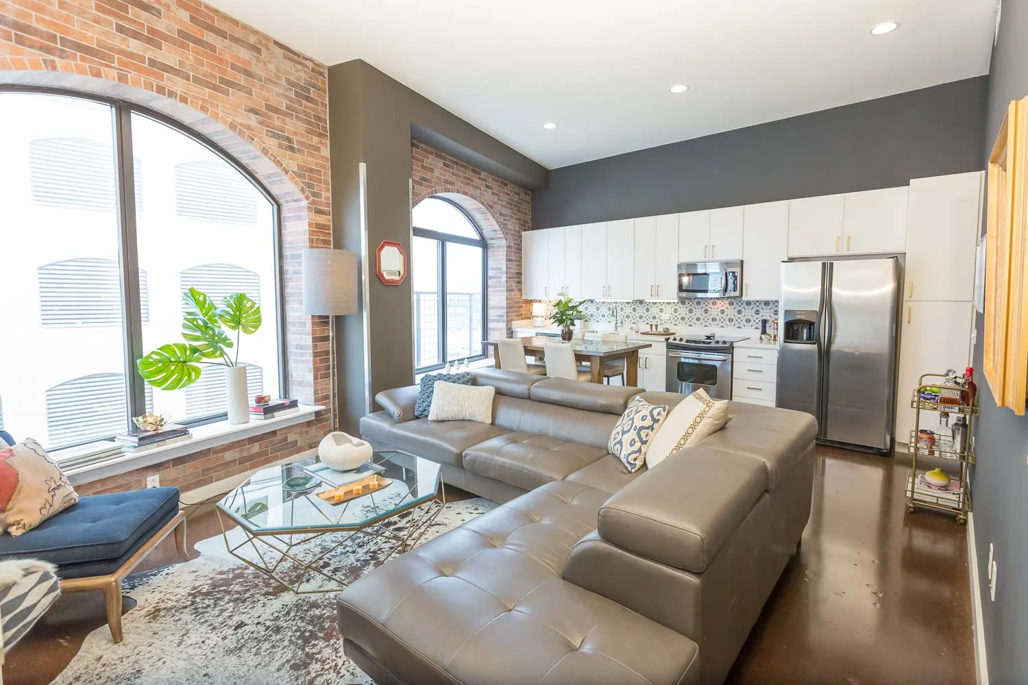 ModernAustinDowntownLoftSabineBrickIndustrial-9708.jpg