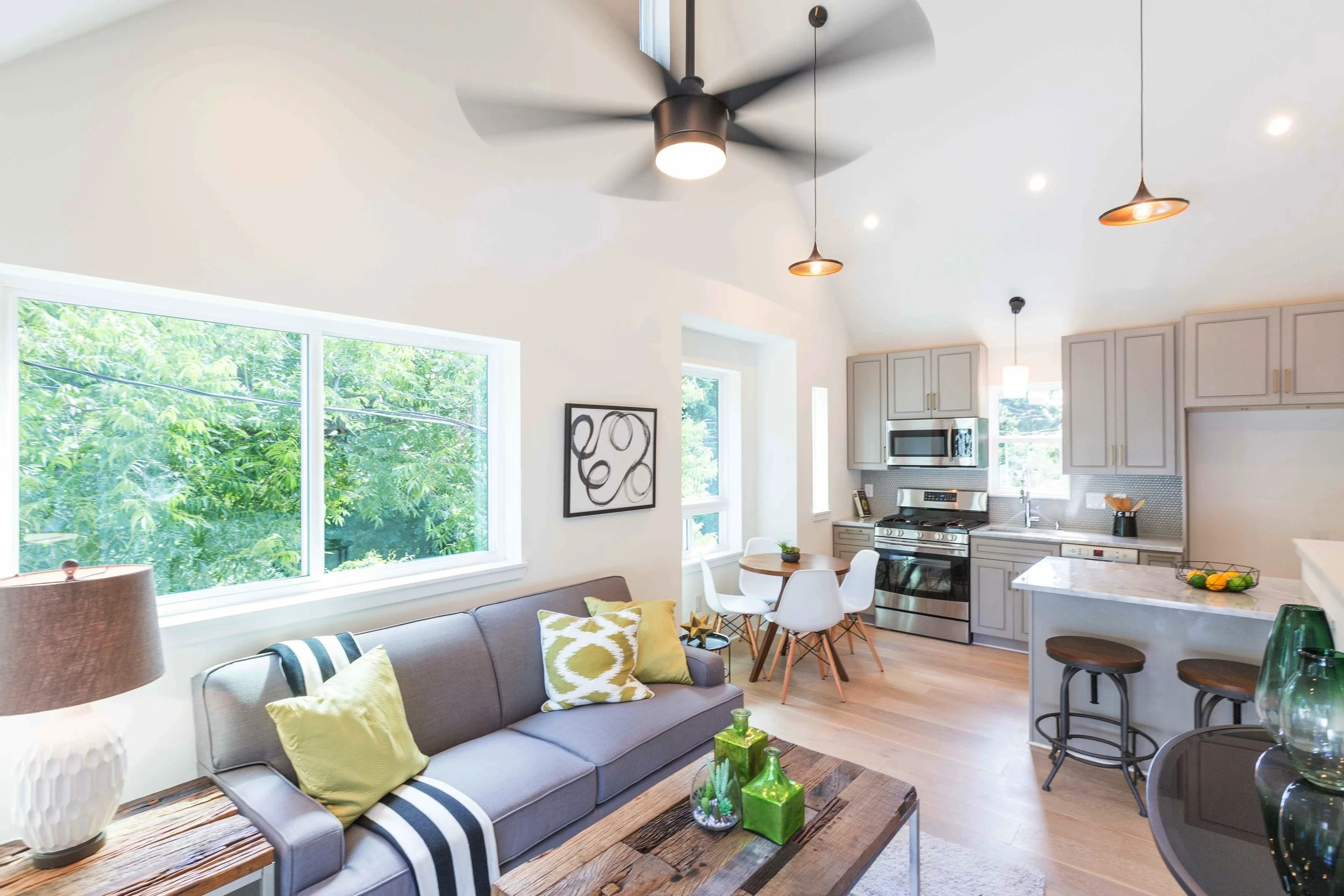 2504_WillowB_-_East_Austin_Alley_House_Modern_Cottage-9941.jpg