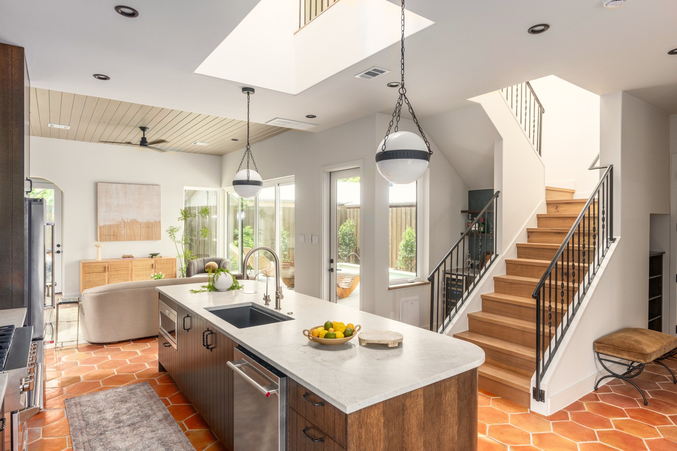 012-4713BolmRoad.jpg