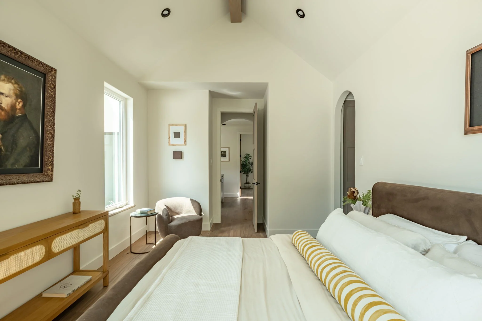 026-4713BolmRoad.jpg