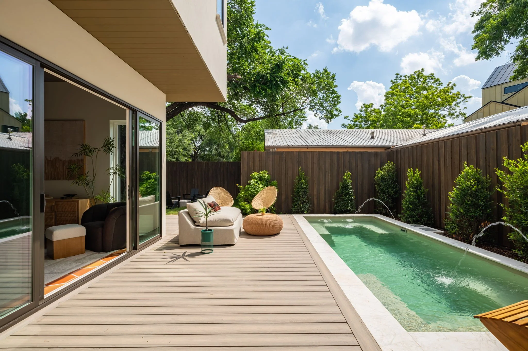 041-4713BolmRoad.jpg