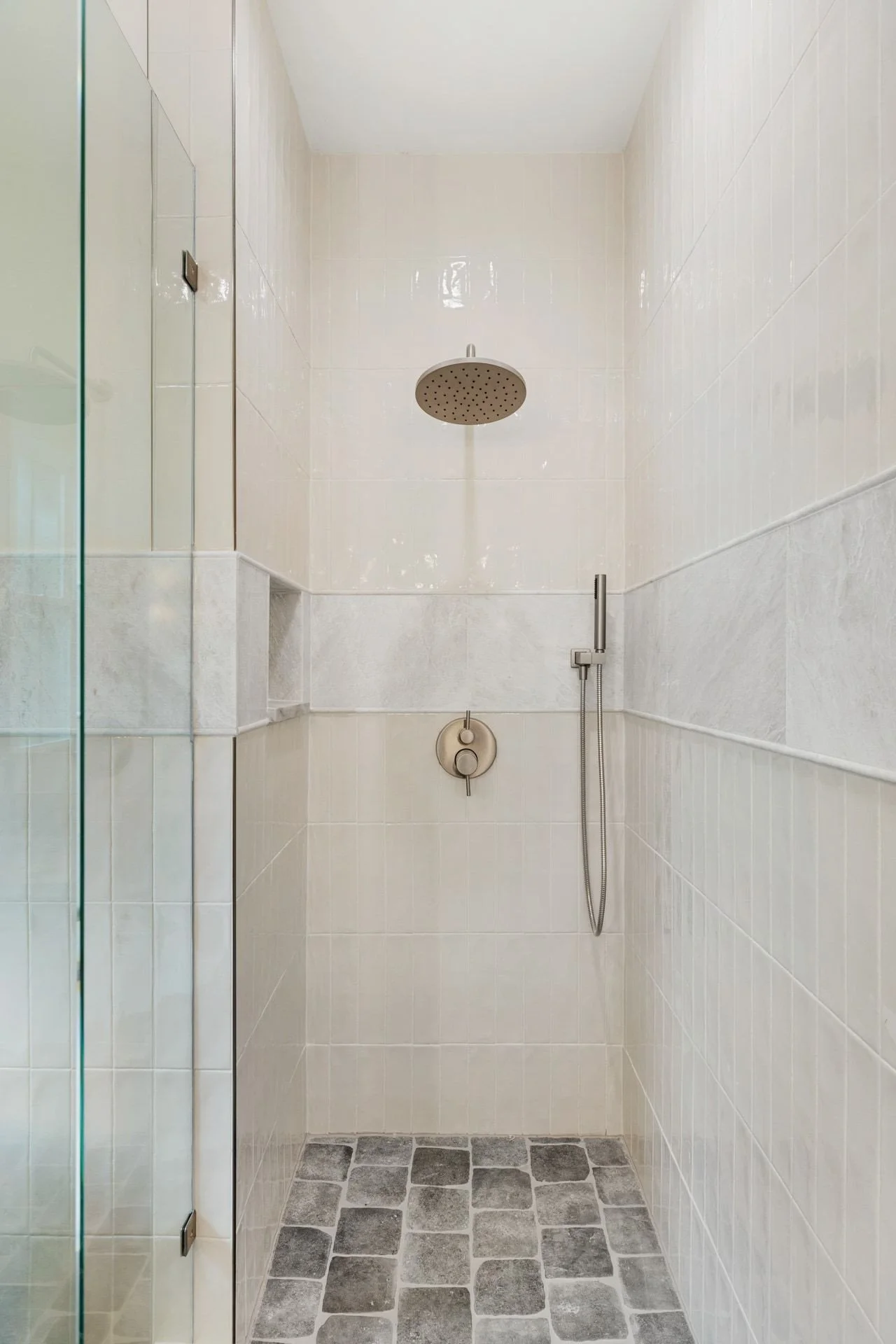 031-2506East2ndStreetUnit2.jpg