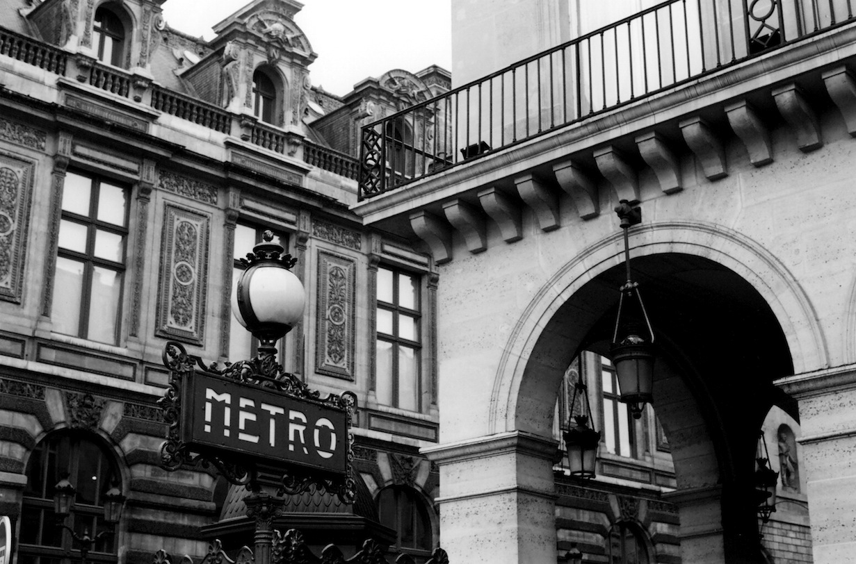 Rue de Rivoli | Paris in Black and White | Bill McClave