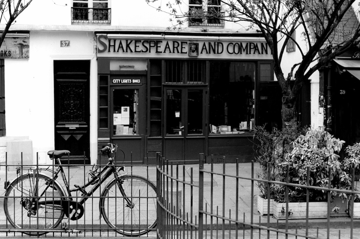 Rue de la Bucherie | Paris in Black and White | Bill McClave