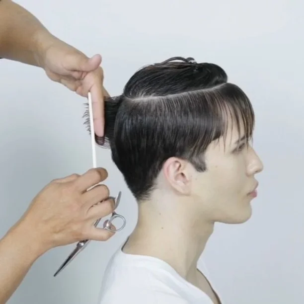 видео урок женской стрижки. короткая стрижка видеоурок. стрижка чтобы волосы стояли. видео урок женской стрижки. уроки стрижки женские.